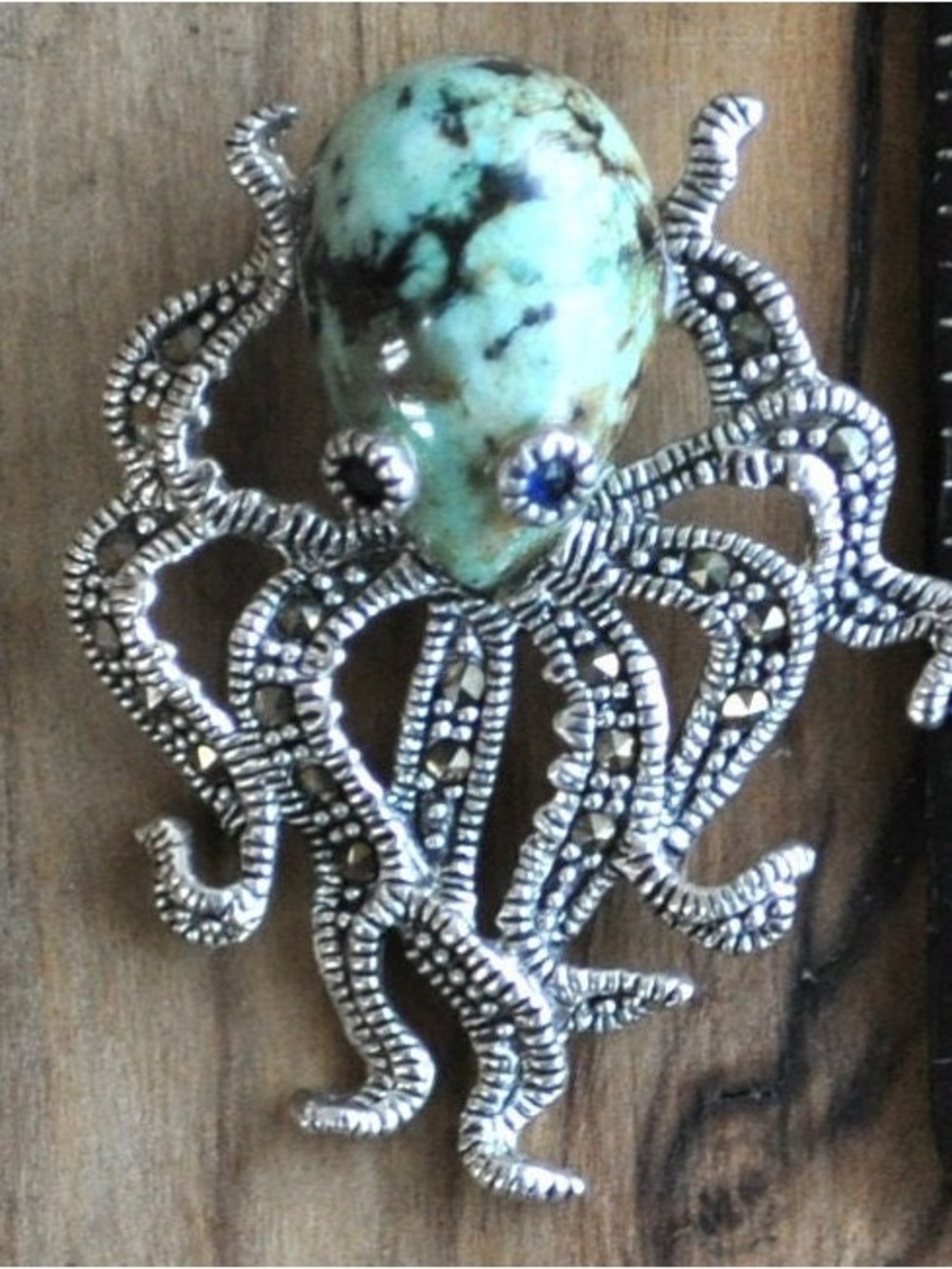 Ocean Jasper and sapphire eyes Octopus Pendant  - Silver-Tone Blue Green Jewelry - Picture 2 of 5